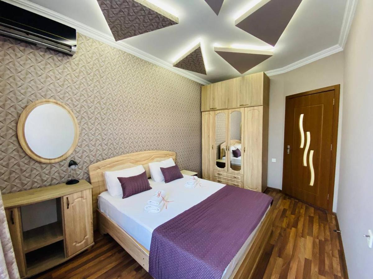 Elite Home Батуми Екстериор снимка