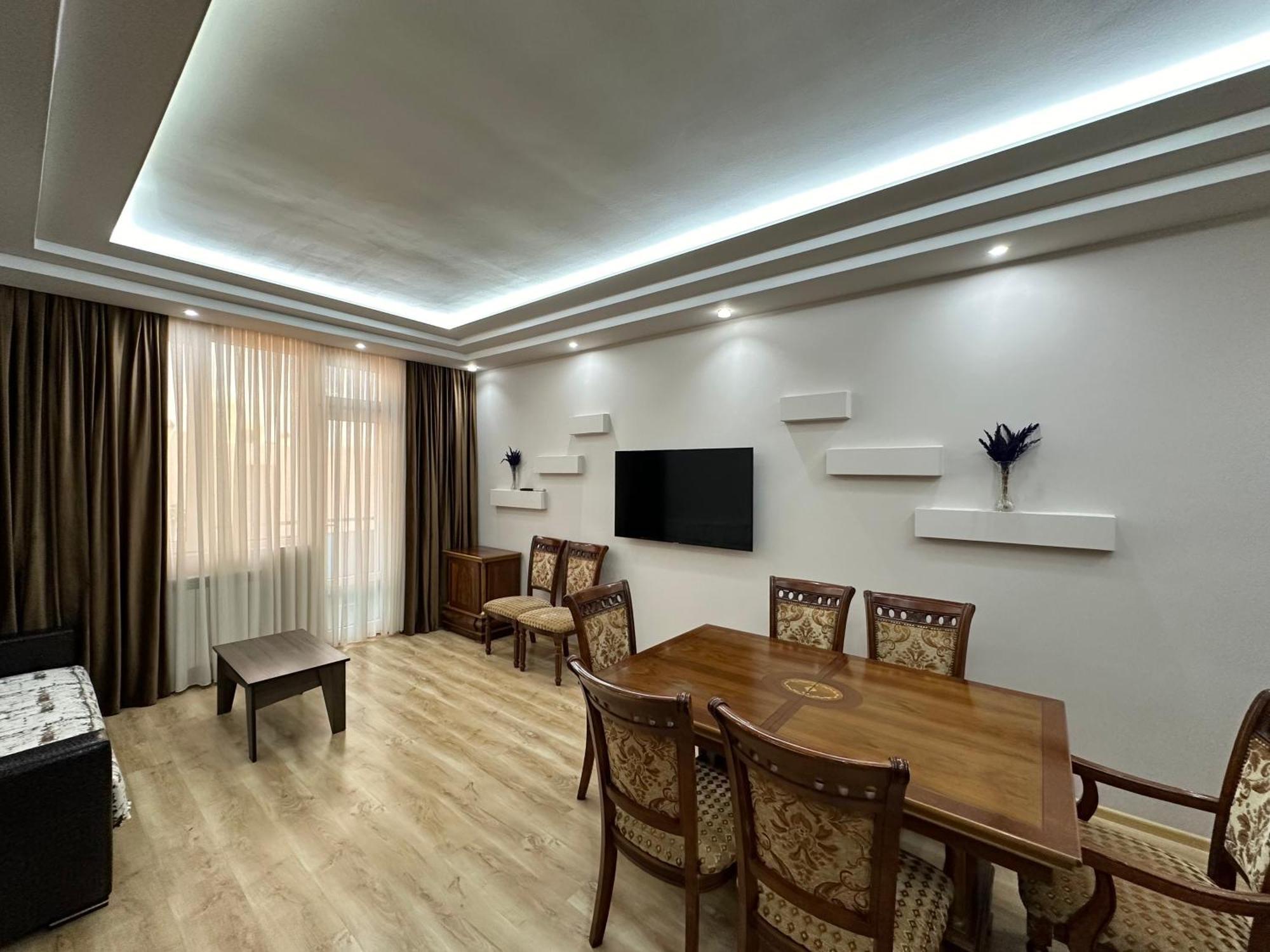 Elite Home Батуми Стая снимка